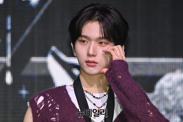 [포토] 시크한 표정 이펙스 백승