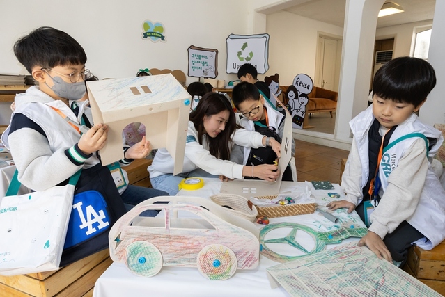 벤츠 사회공헌위원회, ‘그린플러스 빌리지’ 환경교육 체험캠프 성료