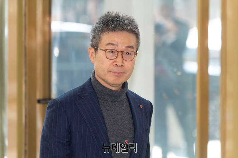 [포토] 상반기 VCM 참석하는 최진환 롯데렌탈 대표