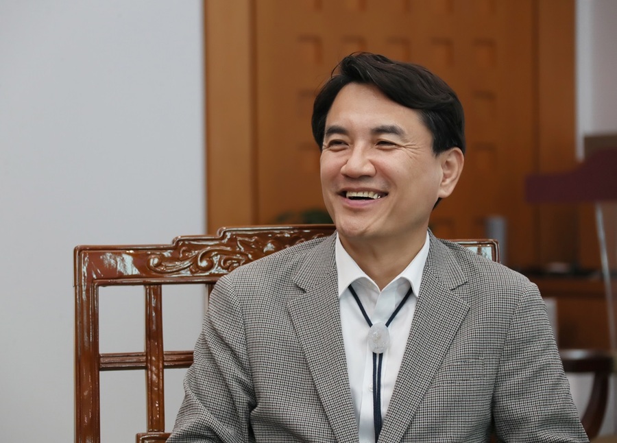 김진태 강원도지사 “진정한 강원특별자치도 ‘시작’…파티는 끝났고, 성과로 답할 때” [임기 반환점 김진태 강원특별자치도지사 취임 2주년... 