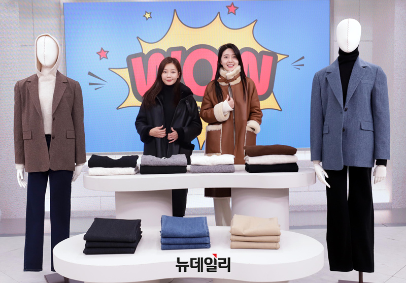 [포토] 신세계라이브쇼핑 PB 블루핏  쓱데이동안 착한 가격에 특템하세요