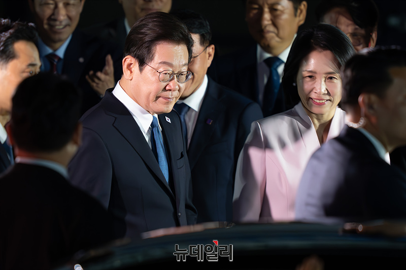 이재명 대통령 귀국 후 활동 관련자료 1