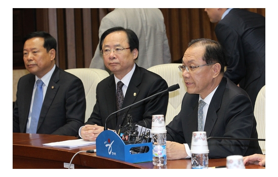 저축은행 부실 국정조사 급물살…여야 다른 속내