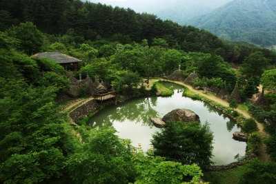 [부울]풀빛 완연한 청학동 삼성궁 거북지