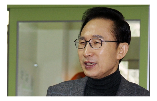 이 대통령, 내주 초 청와대 참모진 개편 예정