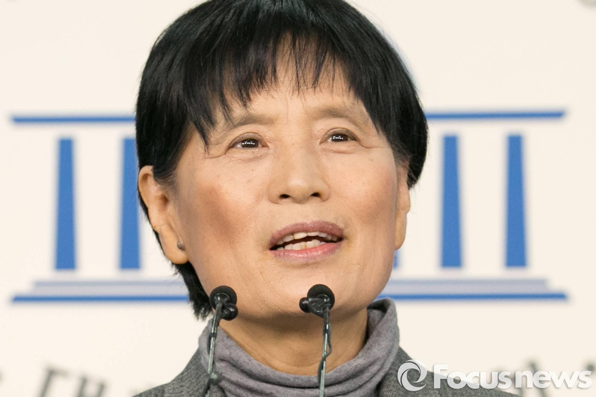 조은 위원장, 선출직 공직자 평가는?