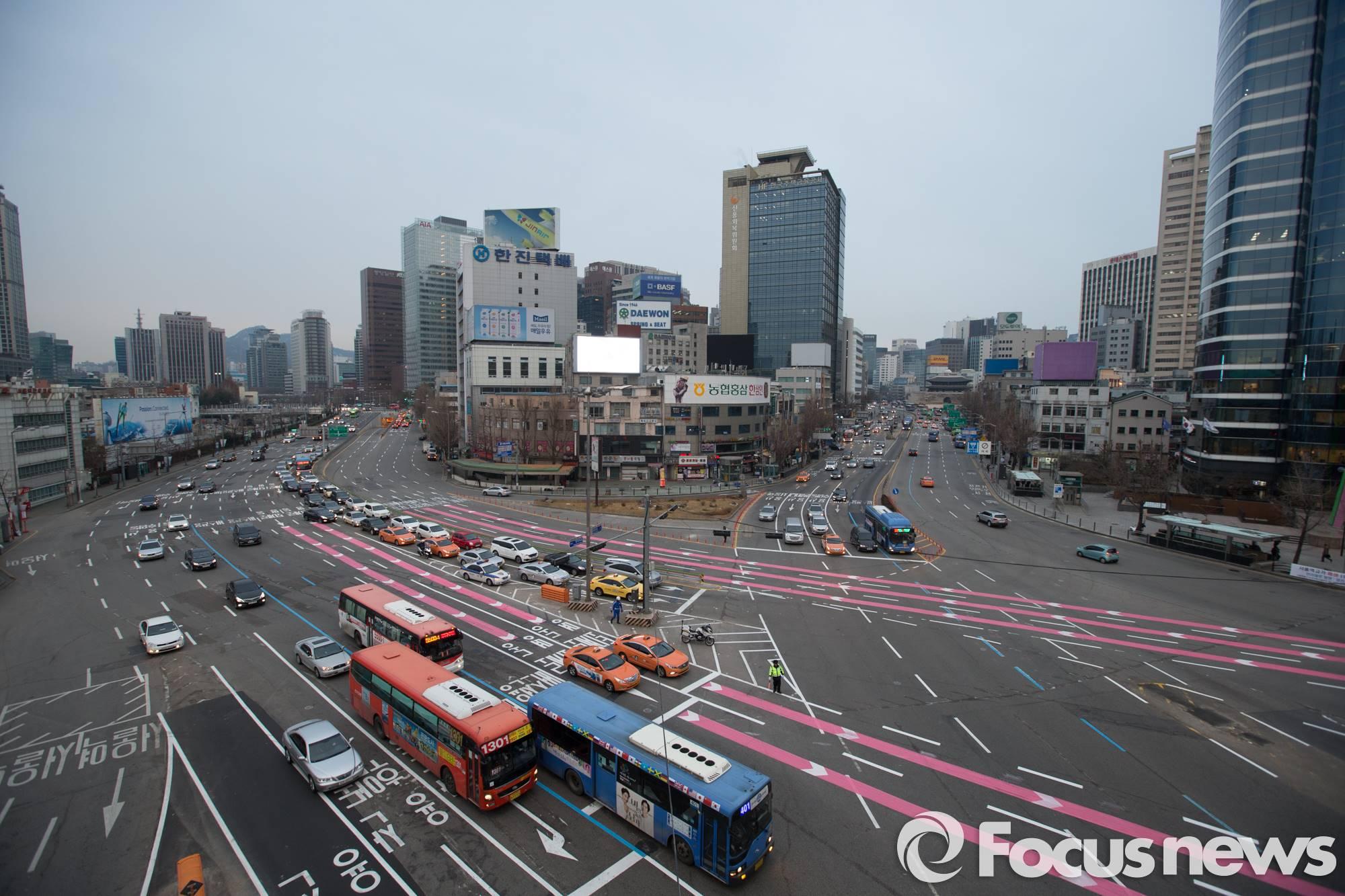 우회도로와 숭례문 방면 교툥상황