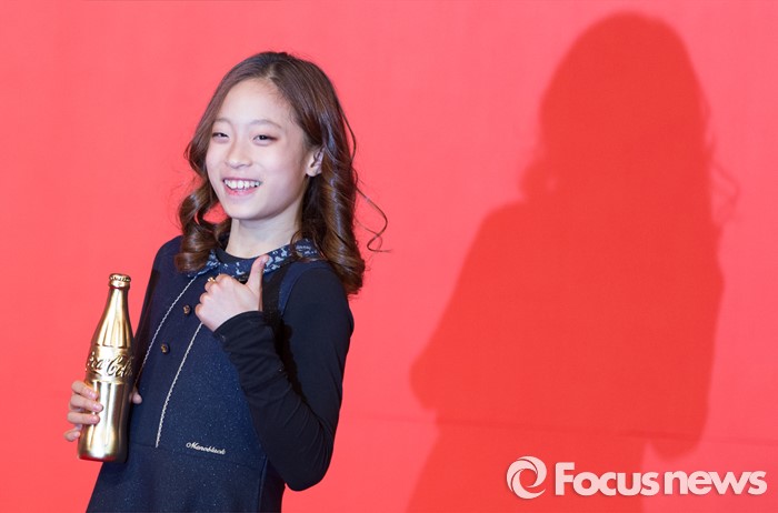 [포커스포토] 포즈 취하는 유영