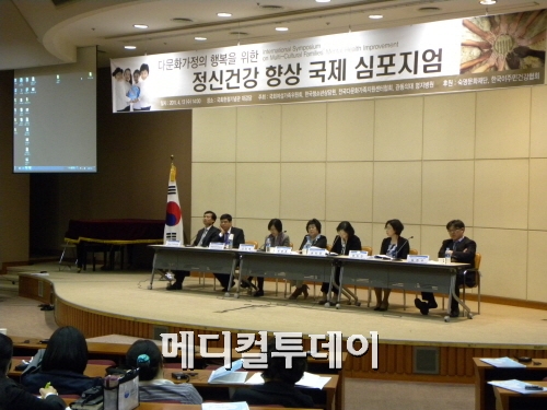 여성결혼이민자 65%, 정신건강상담 경험 없어
