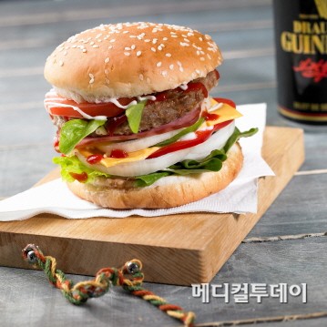 학교 근처 맥도날드 있으면 아이들 살 찐다고?
