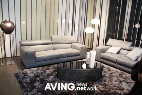 [2008 밀라노 가구박람회][Salone Internazionale del Mobile] NATUZZI 2008 가구 컬렉션-(7)