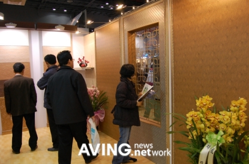 [2009 경향하우징페어]주안산업이 선보이는 인테리어 장식보드 미르니