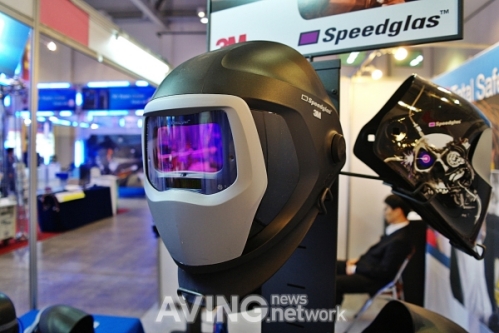[Welding Busan Korea 2010] 3M Korea, 자동 용접면 Speedglas 선보여