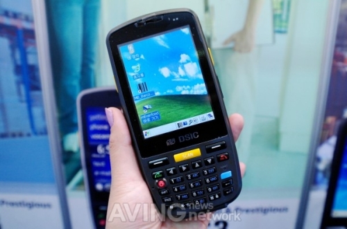 [WIS 2011] 대신정보통신, 콤팩트한 디자인의 산업용 PDA DS3 전시