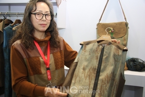 [프리뷰인차이나 2012 현장] 김혜주 자연옷, 천연염색 소재로 만든 타운웨어 전시
