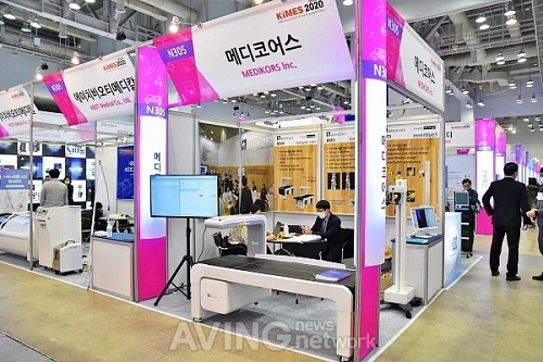 [KIMES Busan 2020] 메디코어스, 64채널 골밀도 측정기 InAlyzer AIR 선보여