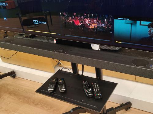 한번만 쓰는 사람은 없다...U+tv 사운드바블랙 체험해보니