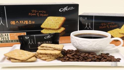 해태제과, 에이스 씬 에스프레소 론칭...진한 커피와 에이스의 만남