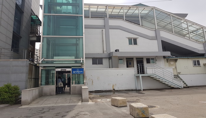 경의중앙선 서빙고역 휠체어 사용 장애인 추락사고 우려