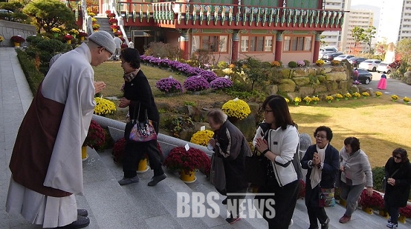 개산 5주년 부산 진홍사 초발심 잊지 않을 것
