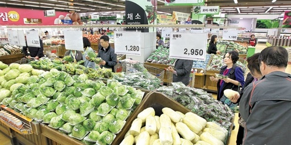 [뉴스인사이트] 살충제 파동, PLS제도 내년부터 전면 시행...안심 먹거리 출발