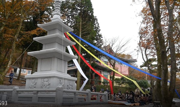 제주 천왕사, 딸의 극락왕생 기린 삼층석탑 봉안