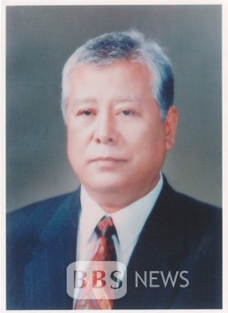 (주)덕산, 故 강덕주 회장 2주기 맞아 특별성금 1억원 기탁