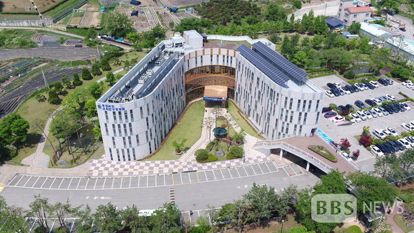 백우정 충북교육연구정보원장 내달 9일 교육영화제 개막…미디어교육 활성화 기대