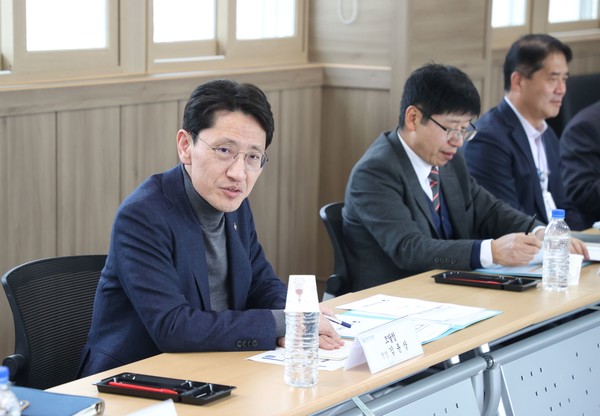 [포토뉴스]김윤상 조달청장, 경남지역 기업들과 간담회 개최