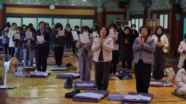 통영 미륵산 용화사 제4회 인재불사 장학금 전달