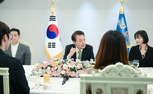 윤 대통령, 다음 주 낙천·낙선 국민의힘 의원들 오찬