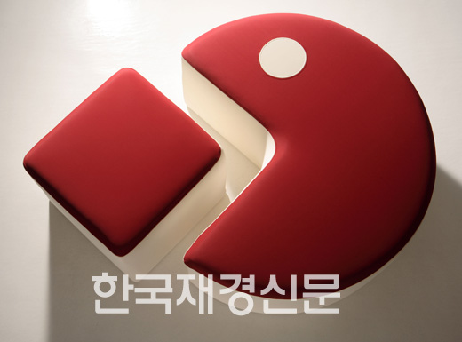 80년대 게임 캐릭터 팩맨(Packman), 인테리어 가구로 출시