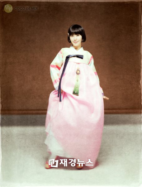 [JK포토] 슈, 한복 잘 어울리나요