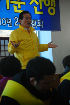 강운태, 무등산에서 이색 만남 가져