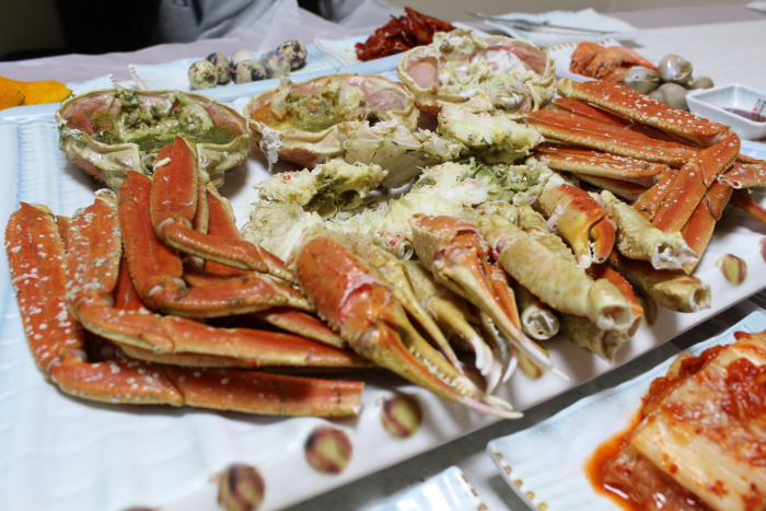 사시사철 신선한 대게를 맛볼 수 있는 주문진맛집 ‘대영유통’