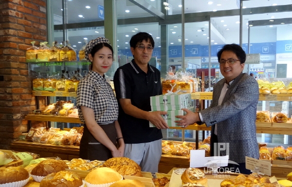 뚜레쥬르 동탄나루마을점의 사랑나눔의 현장을 가다