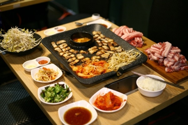 [소상공인]사당 맛집으로 알려진 마약 부추 삼겹살 오모가리 찌찜삼