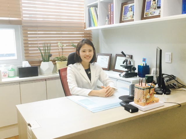 [병원탐방]광교고운꿈피부과 강민희 원장 피부 속부터 수분을 채워주자