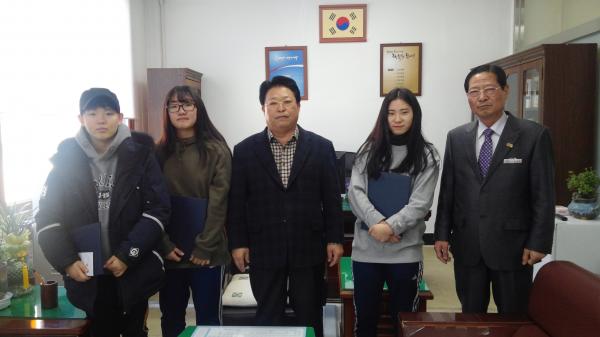 부여 외산장학회, 장학금 310만원 지급