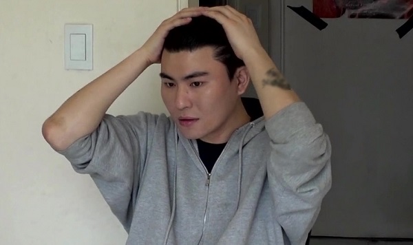 대세 뮤지션 카더가든, 180도 극과 극 매니저와 등장