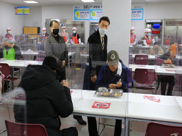 과천시 노인 복지관‧장애인 복지관, 9일 식당 운영 재개