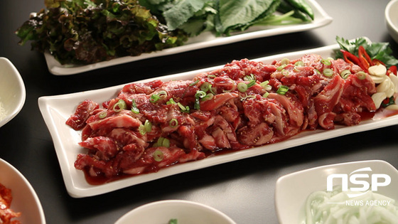 [차연양의 명.탐.정] 변치않는 ‘소고집’ 맛집, 해운대 ‘더만소’