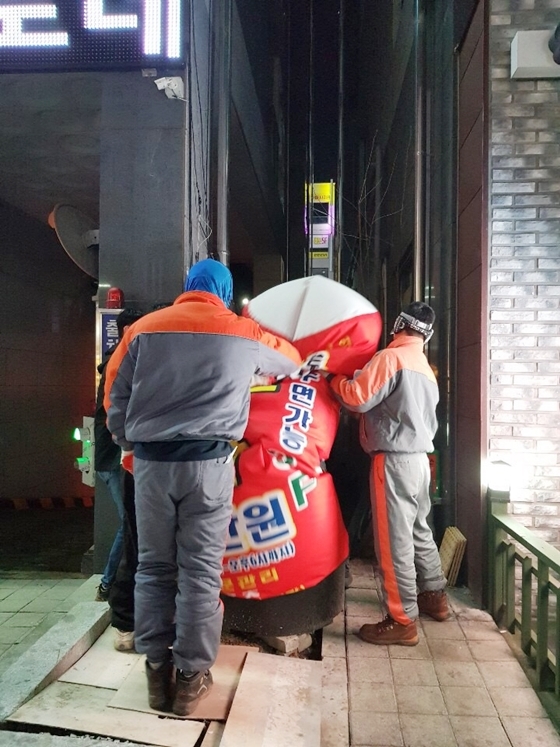  화성시 향남읍, 중심상업지구 불법광고물 야간 단속 