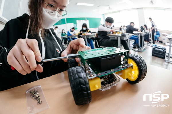포스코1%나눔재단, 상상이상 사이언스 창의·진로 과학교실 12월까지 운영