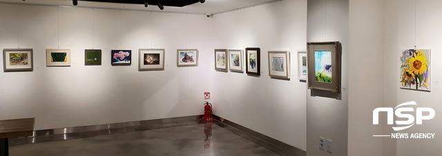 수원 라포애 갤러리서 경기수채화협회 ‘REMEMBER20 牛步千里21 展’ 전시
