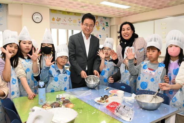 경북도·경북교육청, 경북형 새늘봄 모델 ‘온종일 완전 돌봄’ 시범운영 학교 방문
