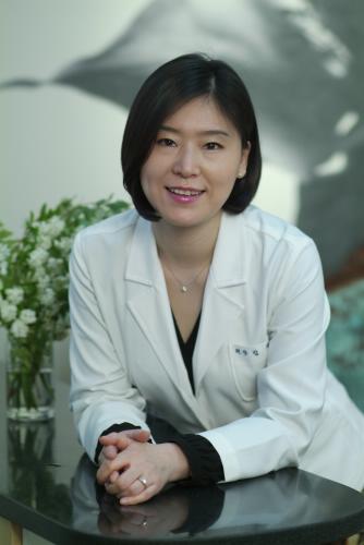 얼굴 작아지고 갸름해지는 헤어라인 성형! 연세미다인에 있다!!
