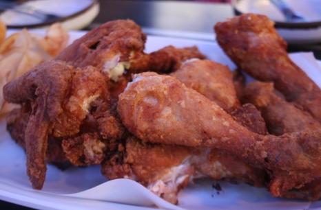 정통 치킨 맛 ‘아로맘치킨’으로 우리 가족 여름철 입맛 살린다