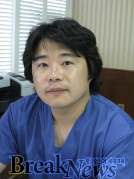 의학칼럼 자신감 회복? 탈모치료에 있다! 광주 모발이식클리닉 나용필 모(毛)피부과