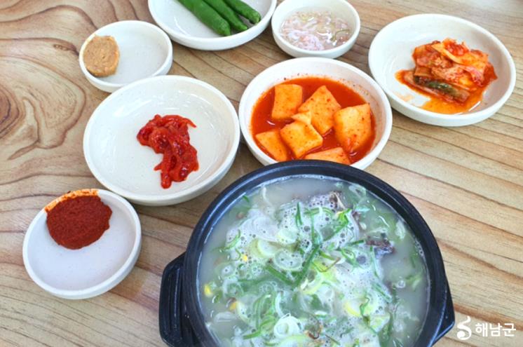 상다리가 휘다 못해 부러질 것 같은 푸짐한 전라도 인심! 해남 맛집 3 #소도시여행